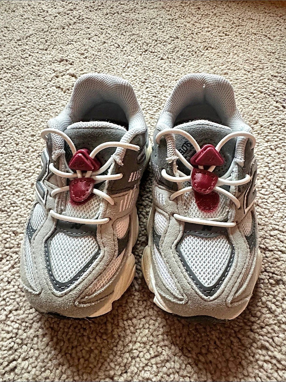 New Balance Gray & Red Sneakers size 7 toddler
